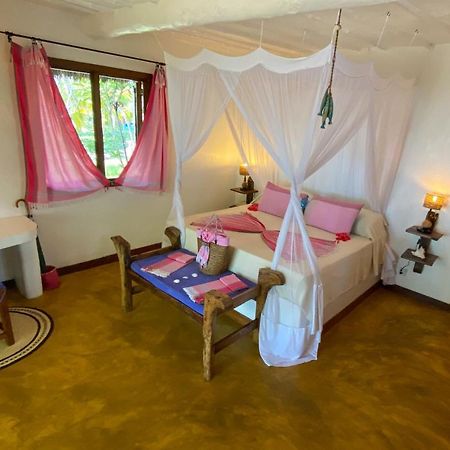 Butiama Beach Lodge Kilindoni Eksteriør bilde